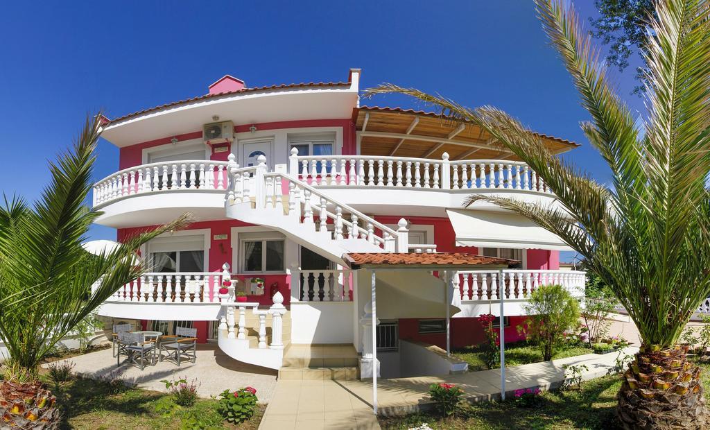 Nereids Apartments And Studios Криси Амудия Екстериор снимка